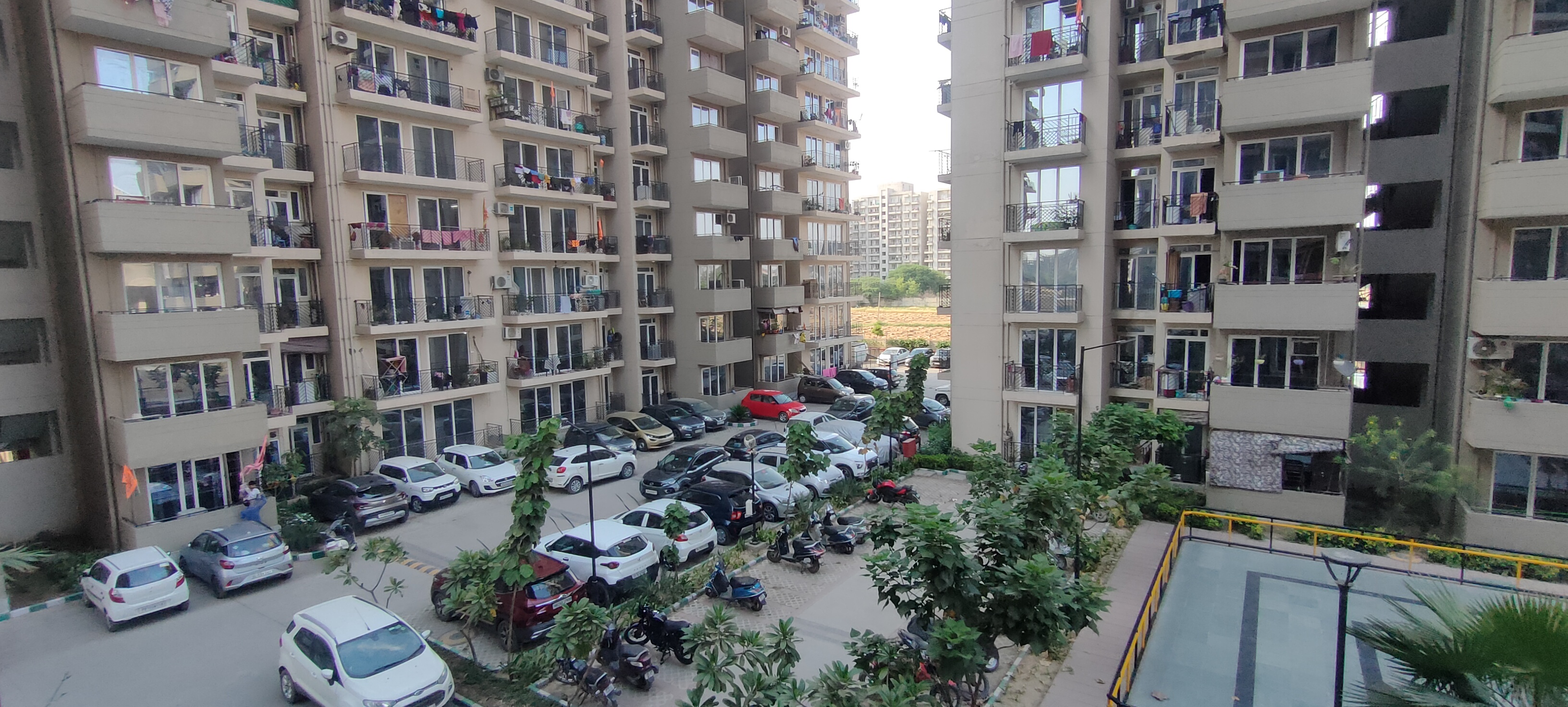 Grand IVA Signature Global